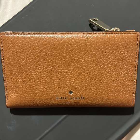 NWT Kate Spade Hayes Small Wallet in Warm Gingerbread brown leather Red - Picture 9 of 14